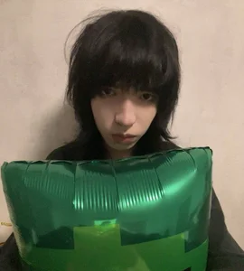 Gerald_ice Public  2টি ছবি