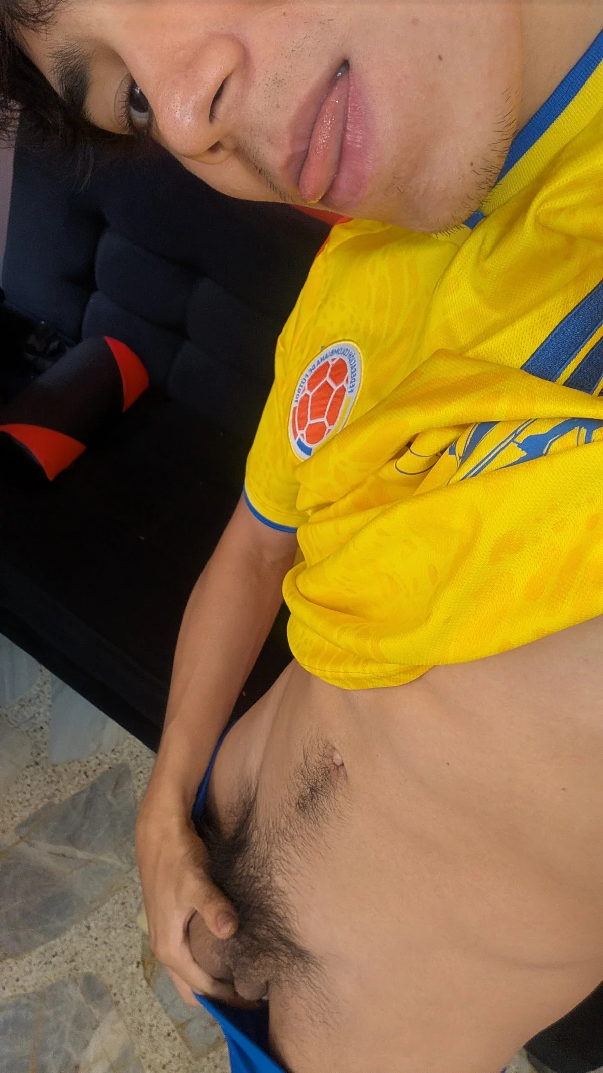 Трендове зображення  631 Neo_Twink