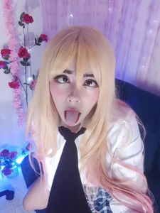 Kitagawa marin de seraphine23  5 Imagens