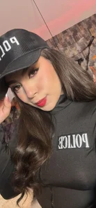 IsabellaAnngel There is no crime sweeter than getting lost in my gaze 👮🏼‍♀️🎃 Immagine  3