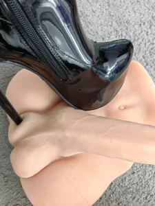 EmmaDevereaux Dominant Goddess slika