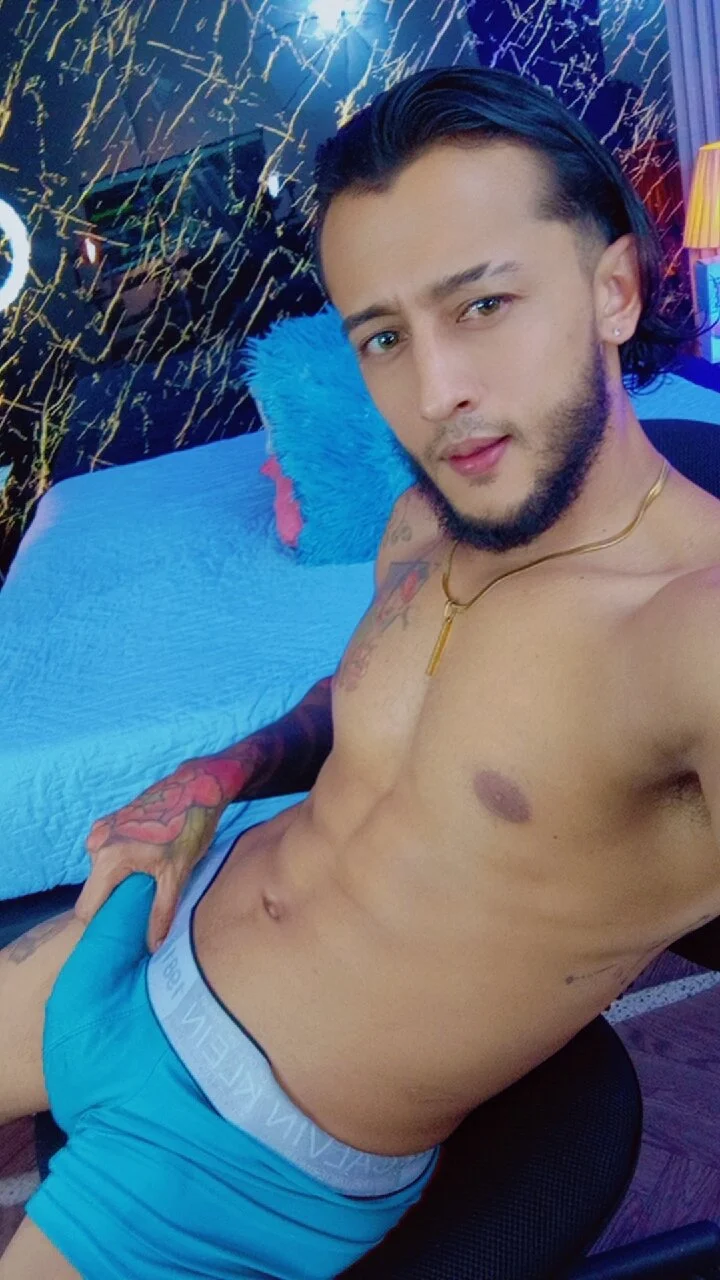 صور jonas_conor الرائجة  3755