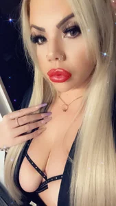 Stacey-Rey's XXX nahých obrázků 4