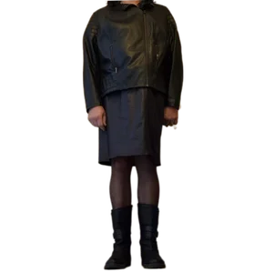 Me de ellie-tv  2 photos