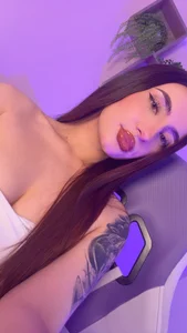 _celeste__moore 🩷 зображення