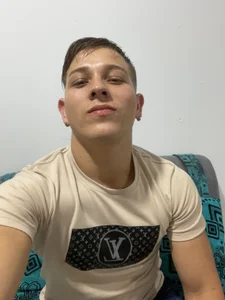 Axel_sinclairs XXX nøgenfoto 3