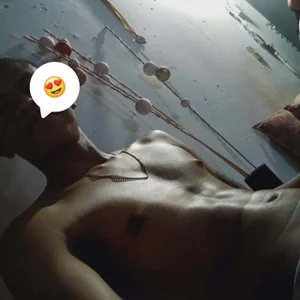 J_erick Public Kuva 4