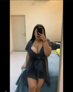 Enjoy Two de Queen_Dashing_Pihu  2 Imagens