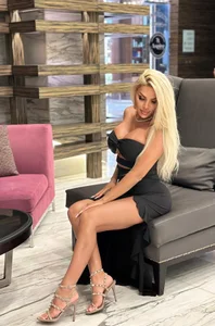Dr_Barbie Dubai Fotka 3