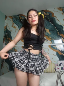 A sexy schoolgirl ♥ de Ariadna_Dawson07  5 Imagens