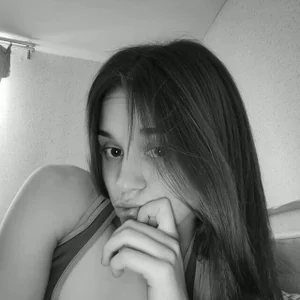 CalandraRolon Well, am I not a beauty? Pic 3