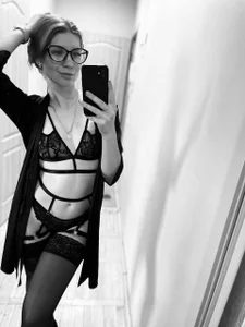 Margo69sc Your next obsession just arrived. 😈 Foto 2