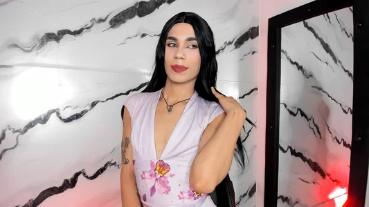 isabellarouse01captivating girl Bild 2