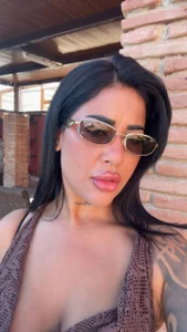 Alma69sc I’m back to be your favorite distraction again. 😈 Billede 8