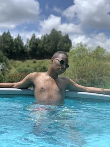 Aland_Criss Public Foto 2