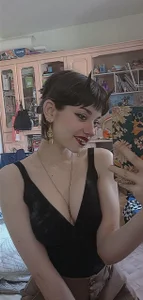 SamathaCarlsley Emmy^^ Pic 2