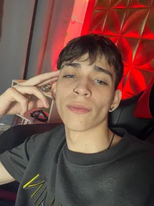 Lion_Foster01: Public ( 6 фото)