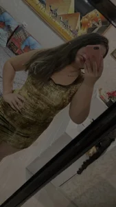 Nelly_Fischer Public Pic 3