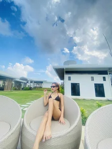 HornyNadine Public Pic