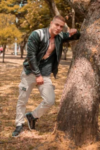 Jherxx Motorcycles and speed are something that excites me and excites me Foto 2