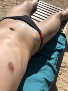 sluttty_submissive_Whore Public Foto 4