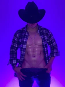 Brad_Summer Cowboy 🤠 Pic 3