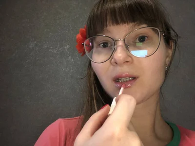 I am beautifull de KiraGoldens  4 Imagens