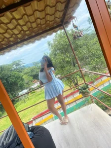 Fotitos de vacaciones jeje ❤️‍🔥 de Valery_moonss Foto 8