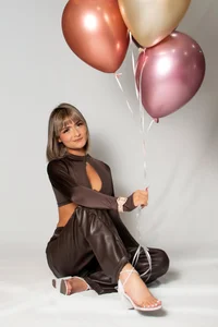 LuisaJonnes_ happy birthday to me🎉 Pic 6