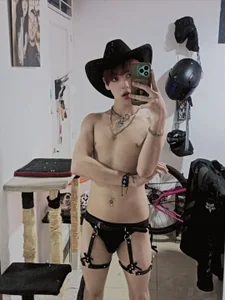 Luckystricke_tay I would love to be your cowboy 😈 Poză 9
