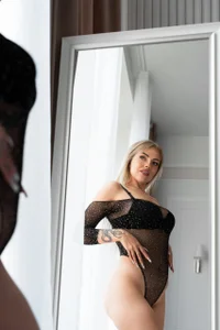 EmilyRobbie Hot Em Poză 5