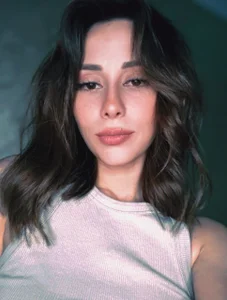 NikkiCampellone Public  7. fénykép