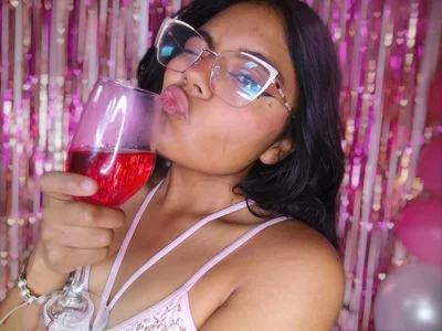 my young face😋 od luna_velveth  2 snímek