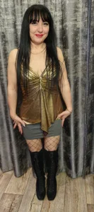 Beautifully Different Me 💫🖤 de SusanLaNiceX  4 Imagens