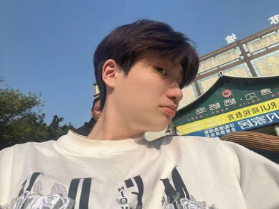 111 de AOA-boy001  6 Imagens