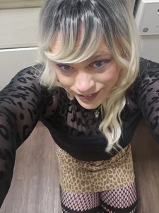 Jett_is_Juliet Public Pic 9