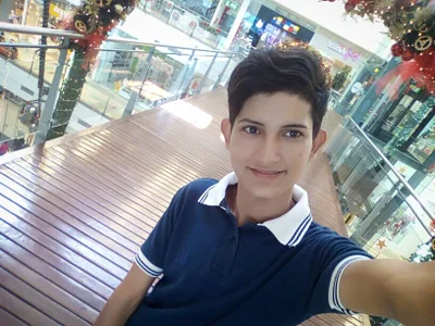 Hallo od Juan_Hotcaliemte  8 snímek