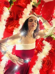 agatha_ross26 Merry Christmas and Happy New Yea🕯 Foto 2