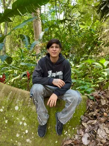 Public de Omeo_Ryan  7 Imagens