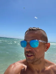 Public de bad-alleles  2 Imagens