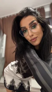 AishaHummer Public صورة واحدة|AishaHummer Public صورتان|AishaHummer Public  7 صور|AishaHummer Public  7 صورة