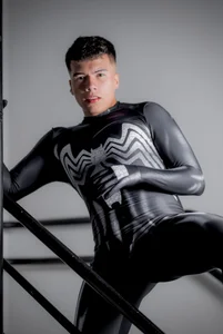 Logan_smith1 You got entangled in my spider web 😈😈🔥🔥 зображення