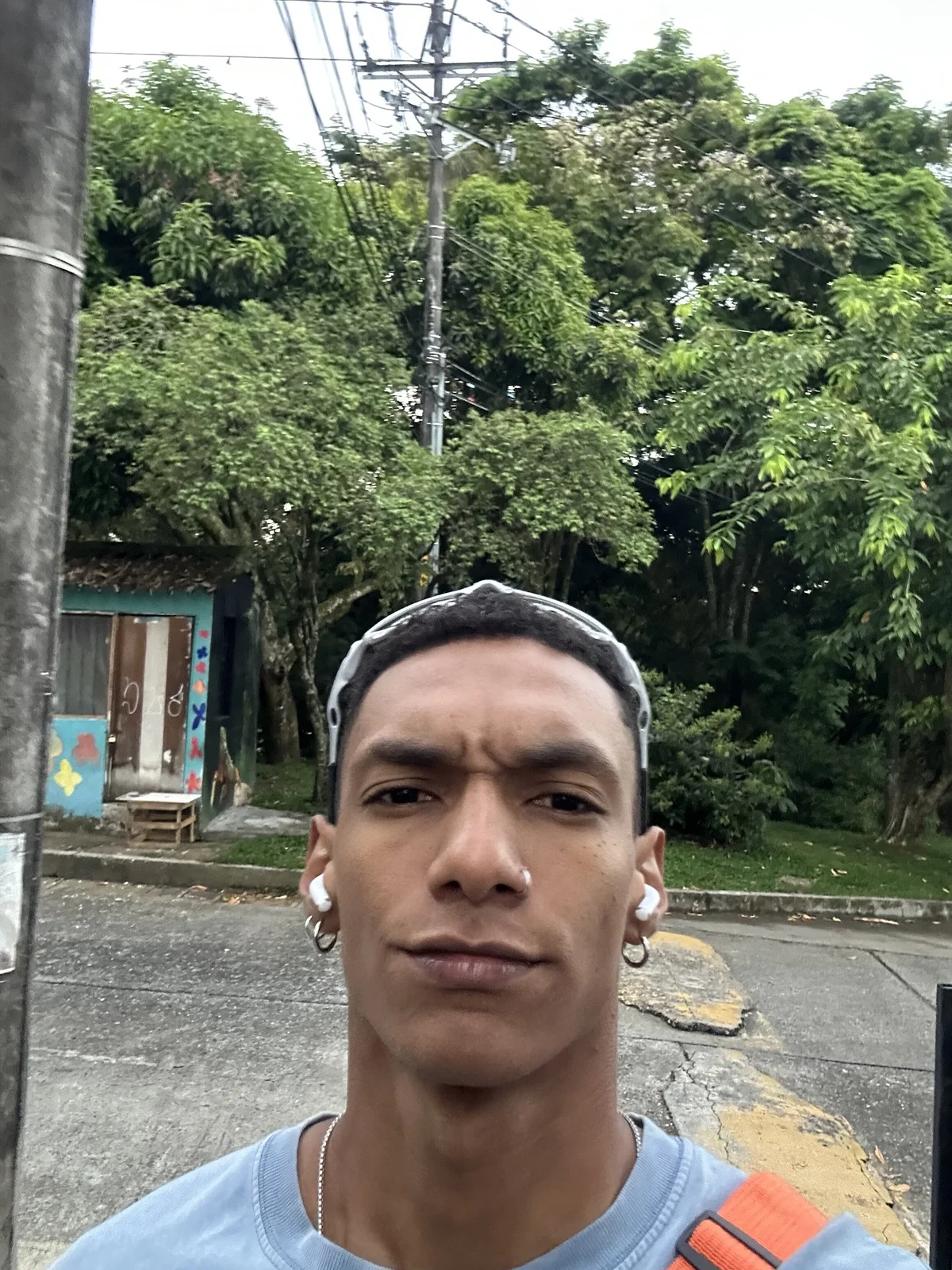 Трендове зображення  6230 JulienSaint