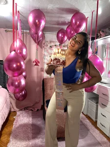 AnnaRosse1 kullanıcısının HBD 🎂 21 albümü -  fotoğraf