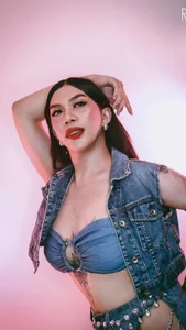 Lucy_pearlcumxx tamtam Poză