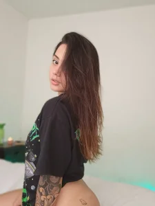 rebecca_collin Public Pic