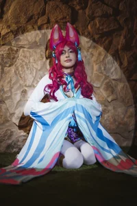 Jin-harrison AHRI COSPLAY  2টি ছবি