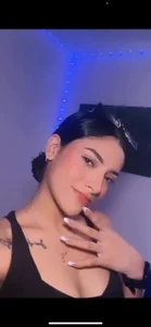 SarayCortess Public Pic 3