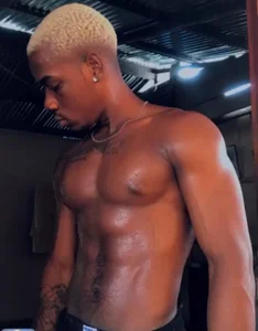 aron_clark Public Pic 5