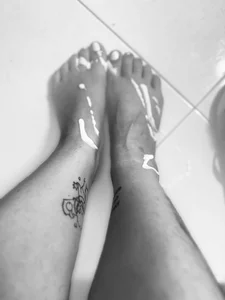 Amarantha_666: Foot Fetish ( фото)